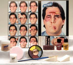 Severe Trauma Creme Makeup Kit