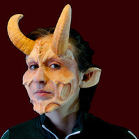 Cazhul mask with optional large horns and ears